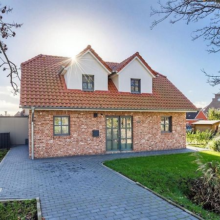 Ferienhaus Maira, Mit Garten Und Sauna Greetsiel Eksteriør bilde